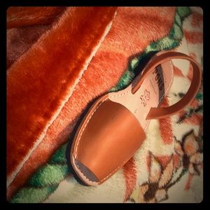 PONS Orange 🍊 Sandals